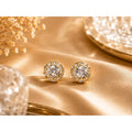 Brinco Redondo com Triplo Halo de Zircônias