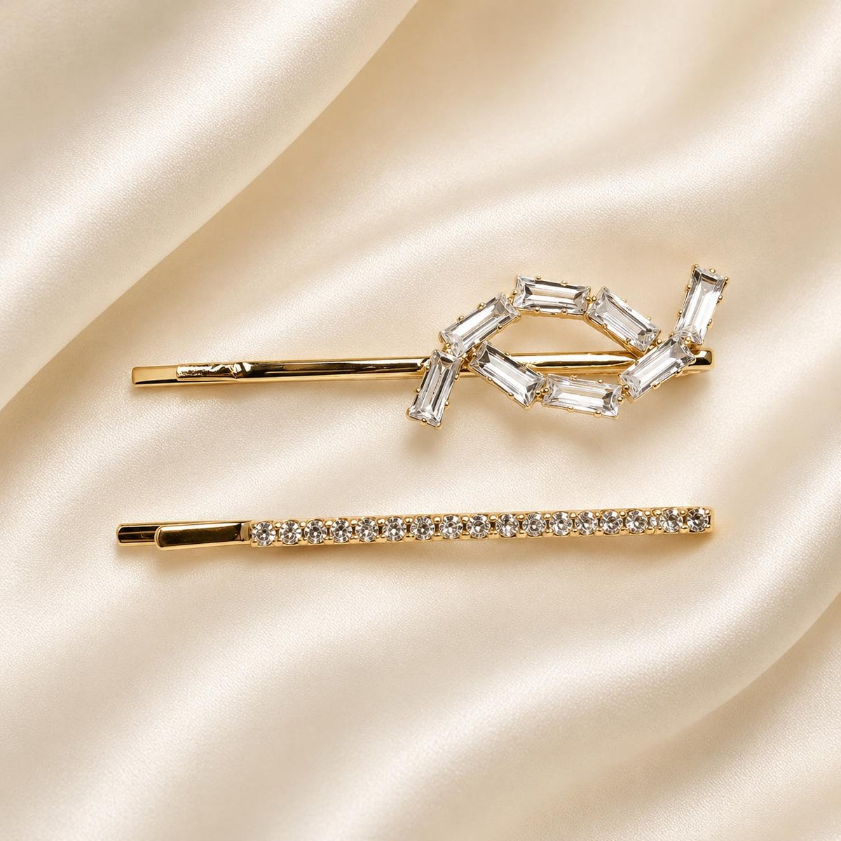 Kit Grampo de Cabelo Nó com Zircônia 2 Peças | Presilha Feminina Delicada Dourado e Prateado