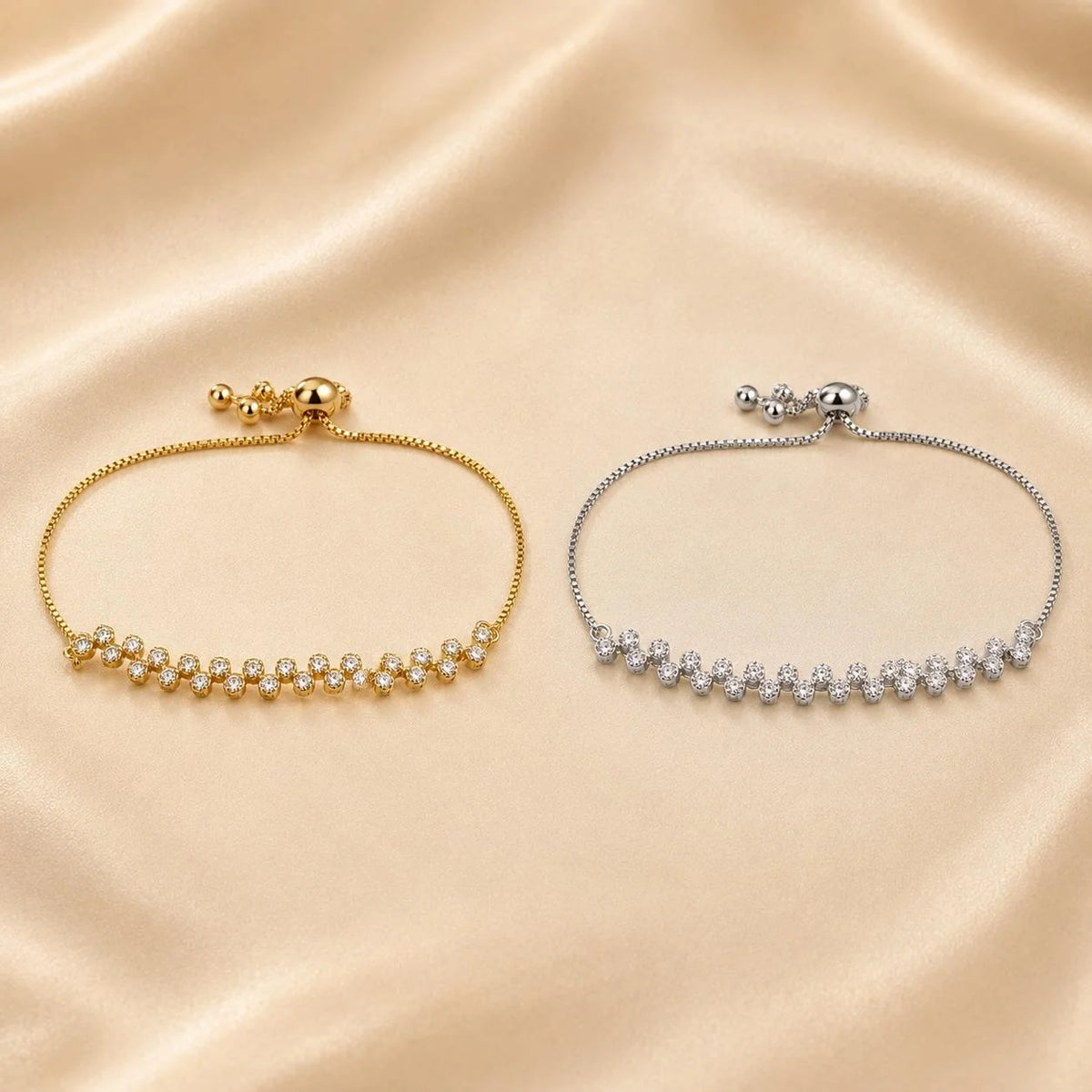 Pulseira Ajustável Fileira de Flores com Zircônias Brilhantes | Pulseira Feminina Dourada e Prateada Acessório Delicado Luxuoso Presente para Mulher