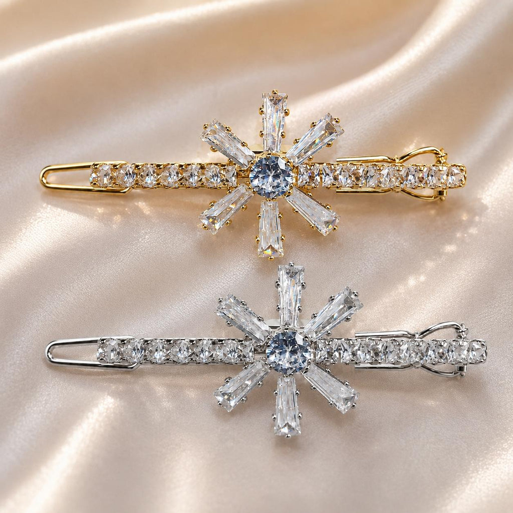 Presilha de Cabelo Flor de Neve Zircônia Brilhante | Grampo Feminino Elegante Dourado e Prateado para Festas e Dia a Dia