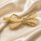 Clipe Laço Cheio de Pérolas com Borda de Zircônias Elegante | Clipe Dourado e Prateado para Cabelo Dia a Dia e Festas