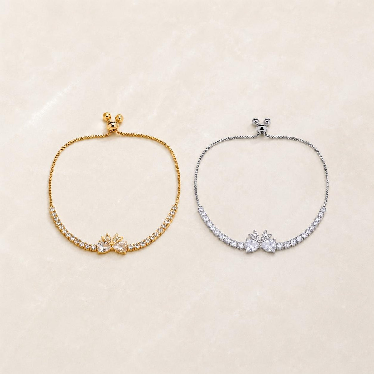 Pulseira Ajustável Laço com Dois Corações e Zircônias Brilhantes | Pulseira Feminina Dourada e Prateada Acessório Elegante para Presente
