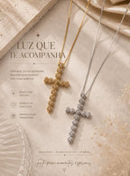 Colar Pingente Cruz de Corações Cravejado de Zircônias