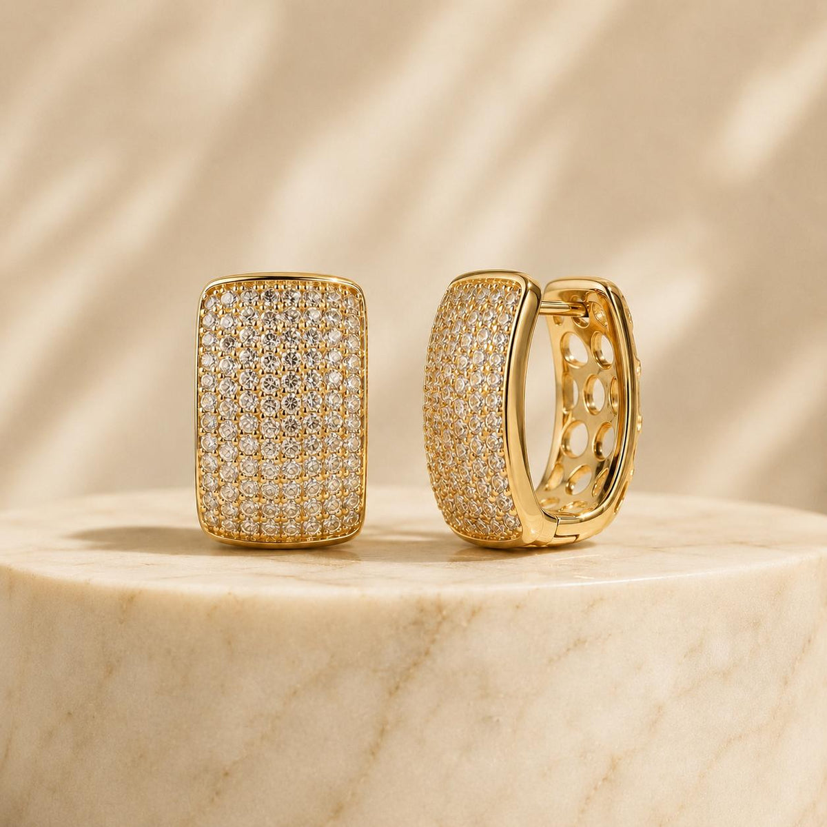 Brinco Argola Retangular Pavê Zircônia | Dourado/Prateado Elegante para Todas Ocasiões