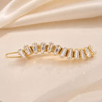 Presilha de Cabelo Curva com Zircônias Retangulares | Grampo Elegante Dourado e Prateado para Dia a Dia e Festas
