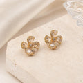Brinco Flor com Pétalas de Zircônia Design Floral Elegante e Romântico Zircônias de Corte Marquise Brilho Luxuoso para Ocasiões Especiais