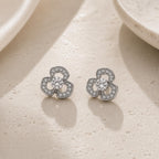 Brinco Trevo Floral com Zircônia Central
